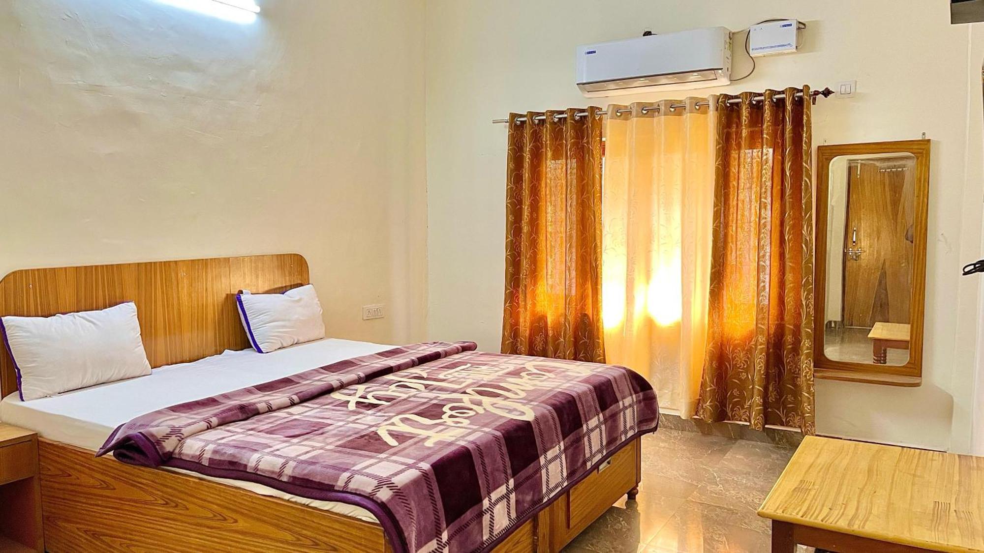 Aditya Palace Orchha Eksteriør billede