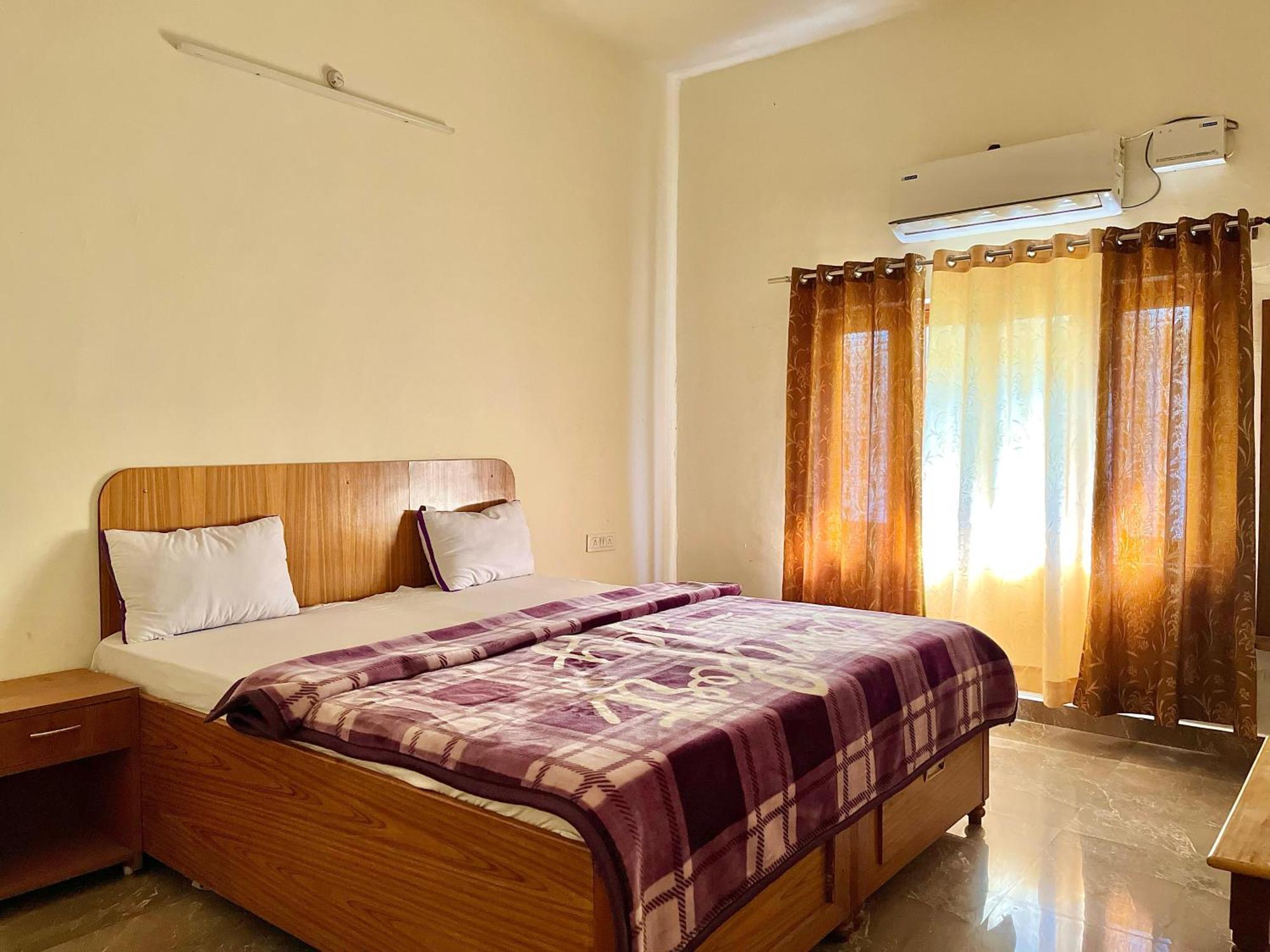 Aditya Palace Orchha Eksteriør billede