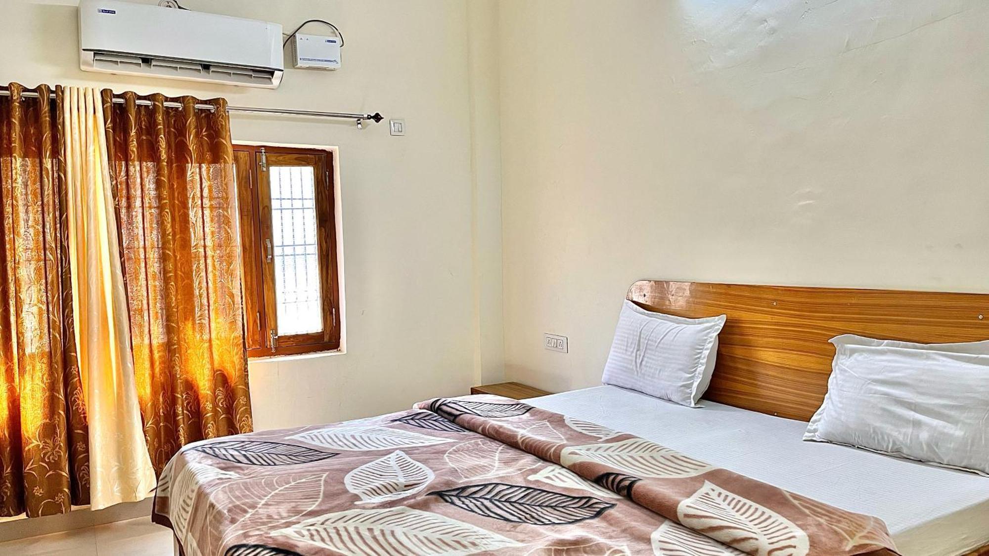 Aditya Palace Orchha Eksteriør billede
